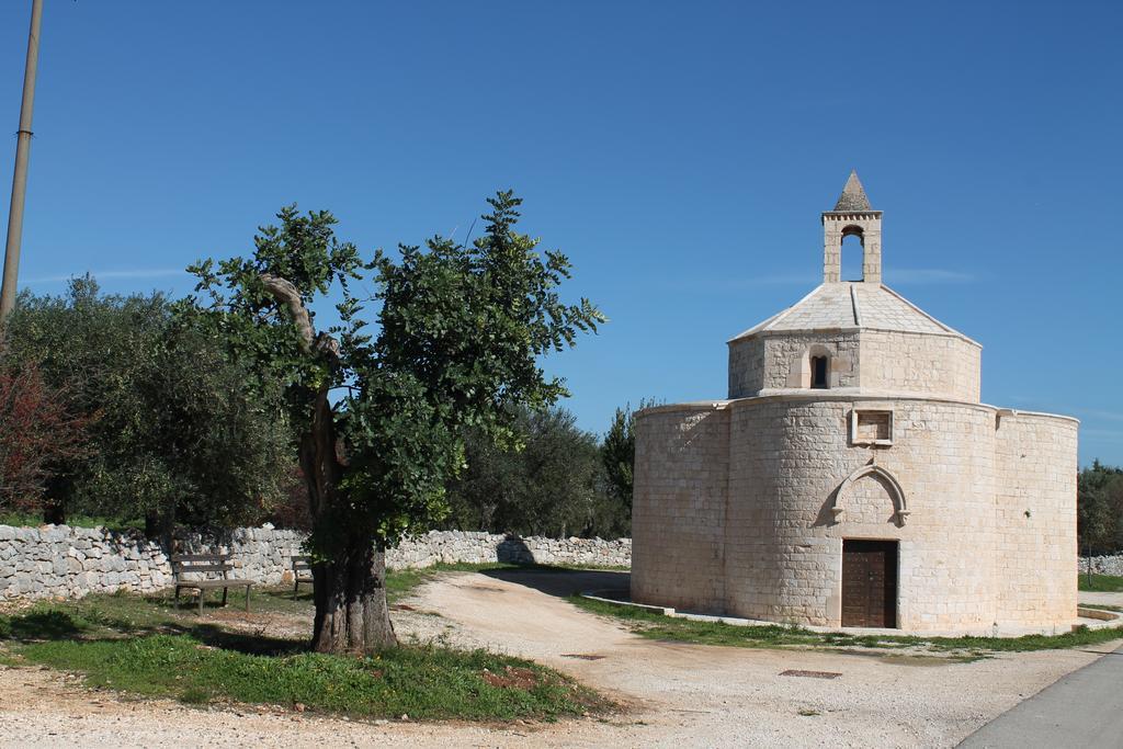 Casina Dei Preti Villa Conversano Luaran gambar